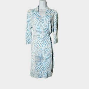 J. McLaughlin Catalina cloth Wrap Dress 3/4 Sleeve Size Medium zebra print